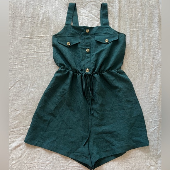 3/$10 🏷️ SHEIN Romper - Picture 1 of 9